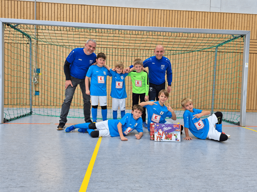 Mannschaftsmoment in der Halle · 23.11.2025